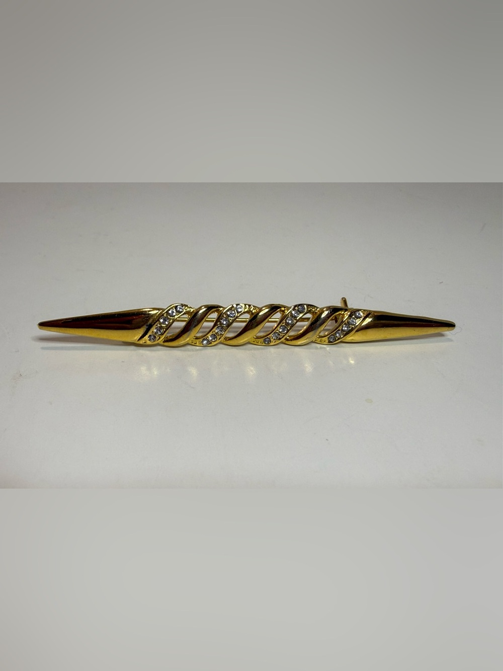 Vintage Gold-Tone Openwork Bar Brooch Rhinestone Tapered Pin